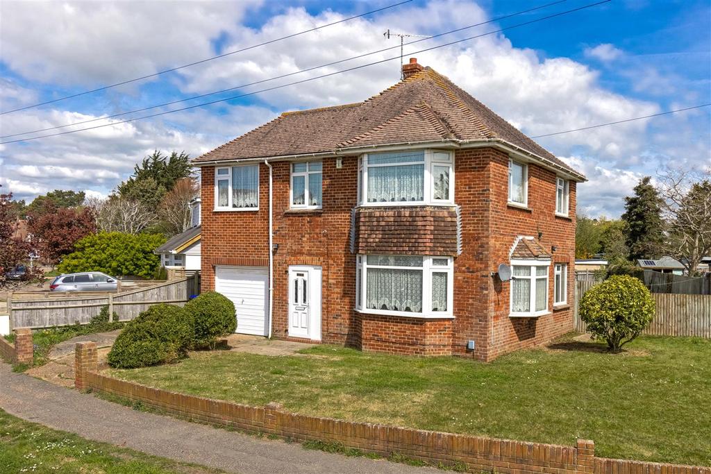 Connaught Avenue, Shoreham 4 bed detached house £700,000