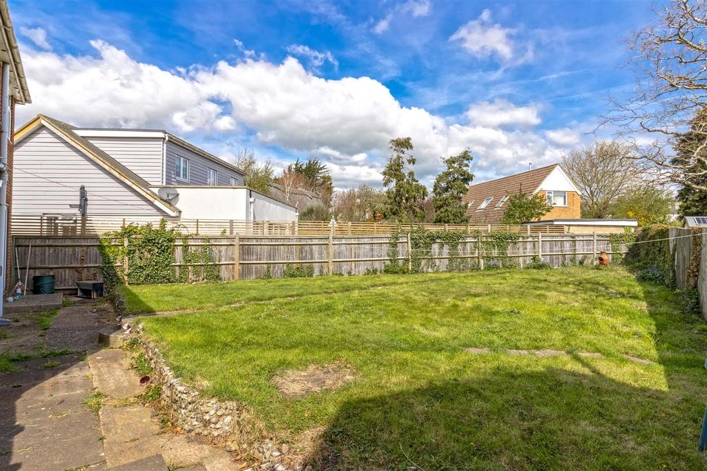 Connaught Avenue, Shoreham 4 bed detached house £700,000