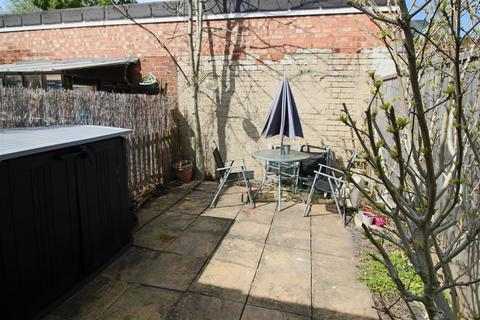 80 Albany Road, Reading, RG30 2UN