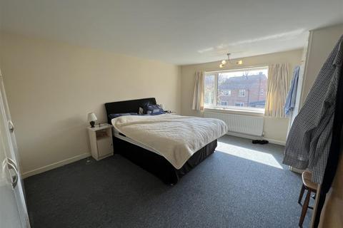 4 Treelands, Darlington, DL3 8SB