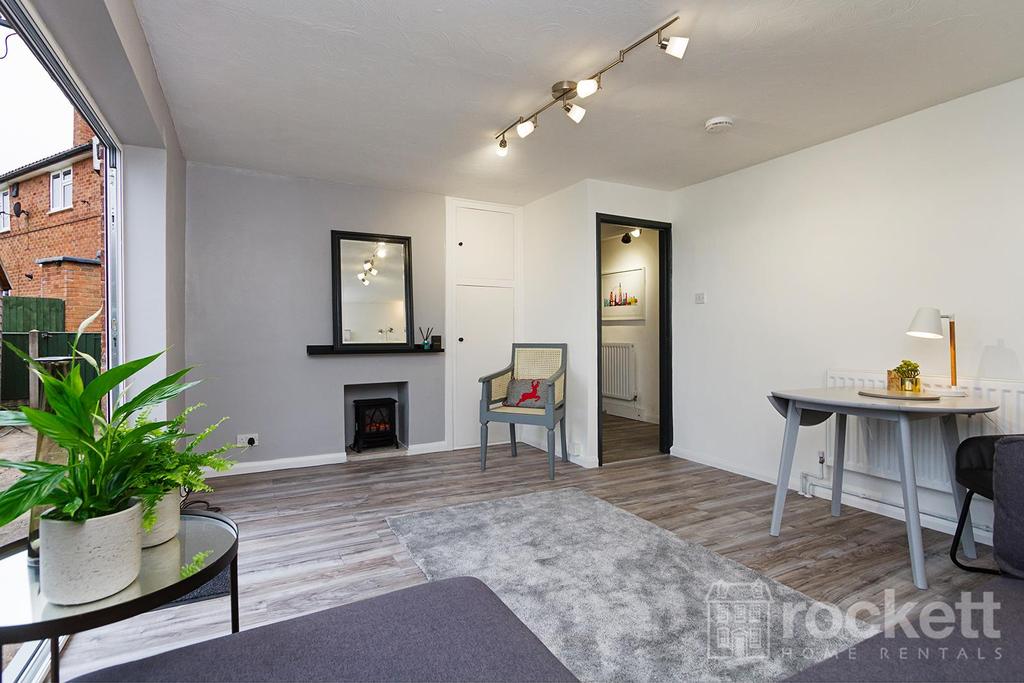 05 castleview gwi 9474 E W.jpg