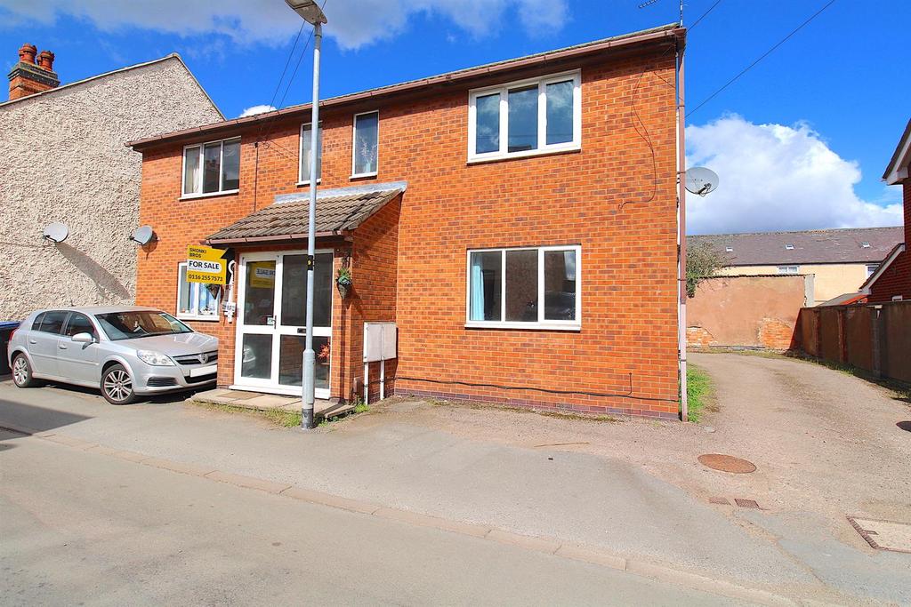 Keats Lane, Earl Shilton 1 bed flat £95,000