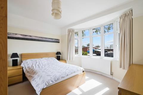 8 Cudas Close, Epsom, KT19 0QF