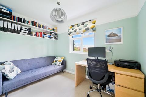 8 Cudas Close, Epsom, KT19 0QF