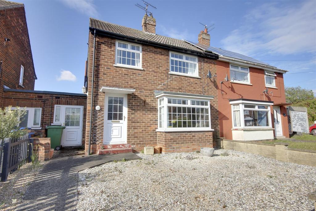 The Oval, Brough 3 bed semi-detached house - £140,000