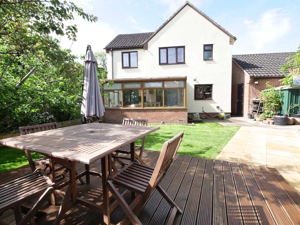 Friars, Capel St. Mary IP9 2XS 4 bed detached house £439,950