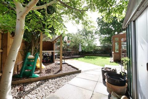 1 Friars, Capel St Mary, Ipswich, IP9 2XS