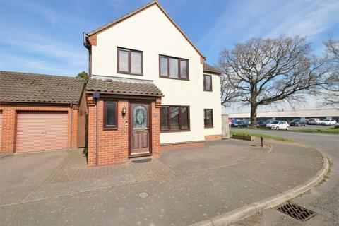 1 Friars, Capel St Mary, Ipswich, IP9 2XS