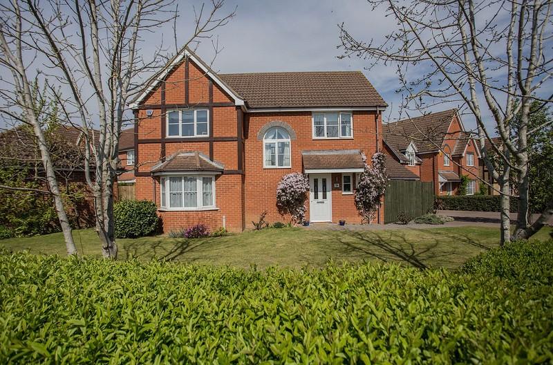 Ferndale, Yaxley, Peterborough, PE7 3ZW 4 bed detached house for sale