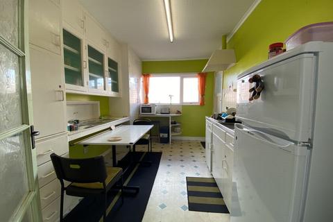 17 Coryton Close, Dawlish, EX7 9DT