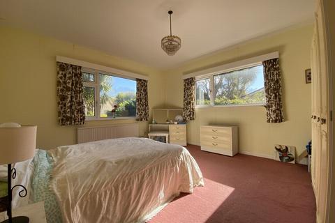 17 Coryton Close, Dawlish, EX7 9DT