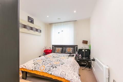 1 bedroom apartment to rent - Wharfside Point South, 4 Prestons Road, London, E14