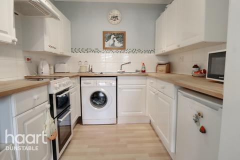 1 bedroom apartment for sale - High Street South, DUNSTABLE