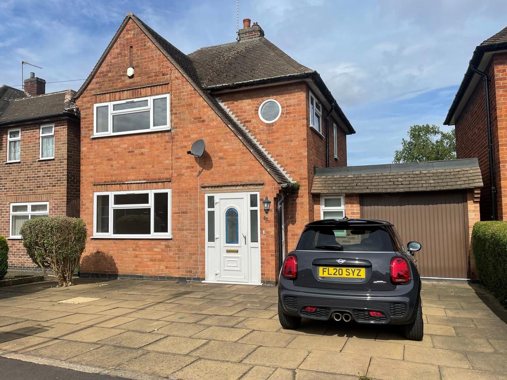 Carlton Drive, Wigston 3 bed detached house £1,100 pcm (£254 pw)