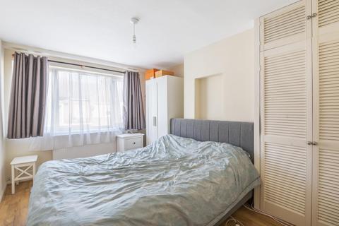 19 Welbeck Road, Barnet, EN4 8RY