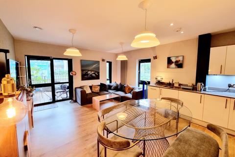 3 bedroom flat for sale, Brickfield Court, Church Road, Highgate, N6