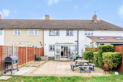 2 Beech Green, Aylesbury, HP21 8JG