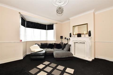 3 bedroom end of terrace house for sale - Rainsford Way, Hornchurch, Essex