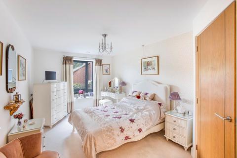 2 bedroom ground floor flat for sale - Mandeville Court, Darkes Lane, Potters Bar