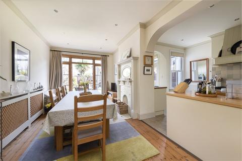4 bedroom terraced house for sale - Alfriston Road, SW11