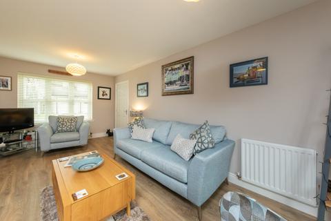 7 William Geddes Place, Blairgowrie, PH10 6FE