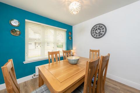 7 William Geddes Place, Blairgowrie, PH10 6FE