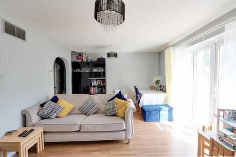 5 Wickford Avenue, Basildon, SS13 3HA