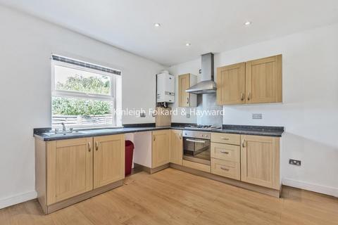Flat 2, 40a Hazelbank Road, London, SE6 1TL