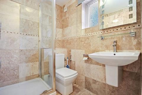 47 Trinity Road, London, N22 8XU
