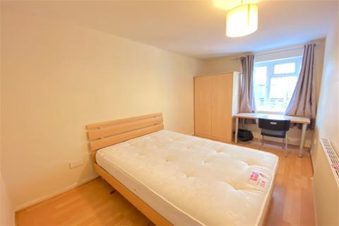 5 bedroom terraced house to rent, Tilehouse Close, Headington, Oxford, OX3