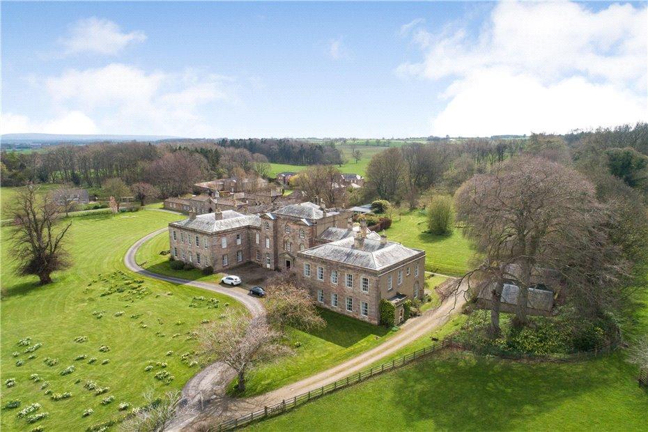 Atkinson House, Brough Hall, Richmond, North Yorkshire, DL10 3 bed