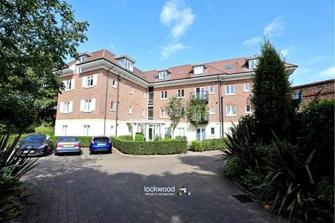 2 bedroom flat to rent, 47 Woodthorpe Road, Ashford