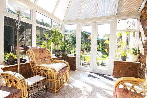 26 Key View, Darwen, BB3 2JG