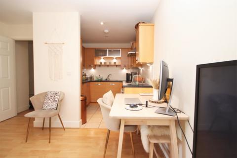 1 bedroom apartment to rent, Bridge Avenue, Maidenhead