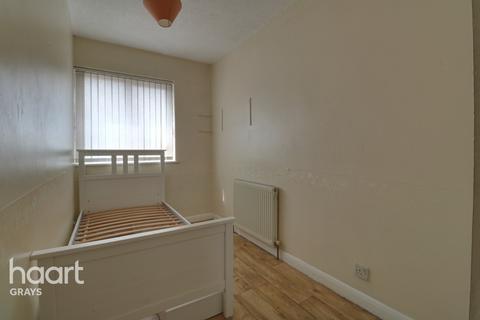 3 Benson Road, Grays, RM17 6DL