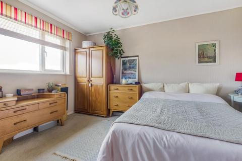 6 Hillcrest Close, Llandrindod Wells, LD1 6BW