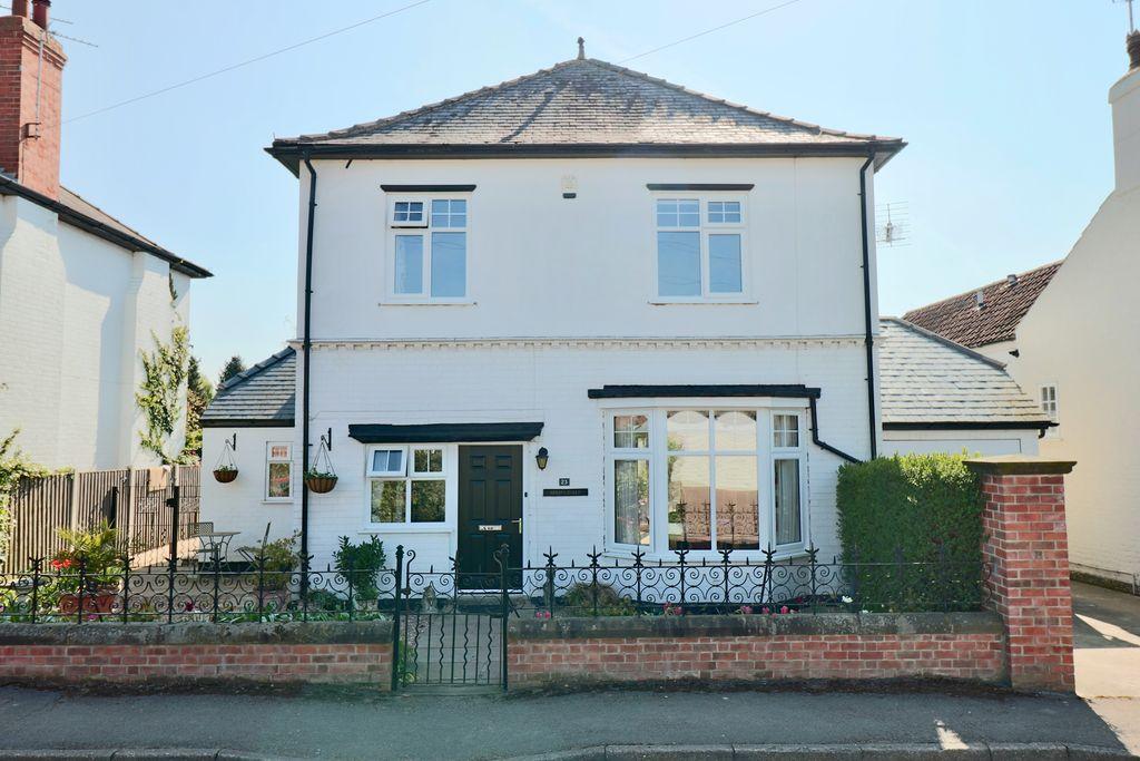 Brickyard Lane, East Bridgford NG13 8NJ 3 bed detached house £500,000