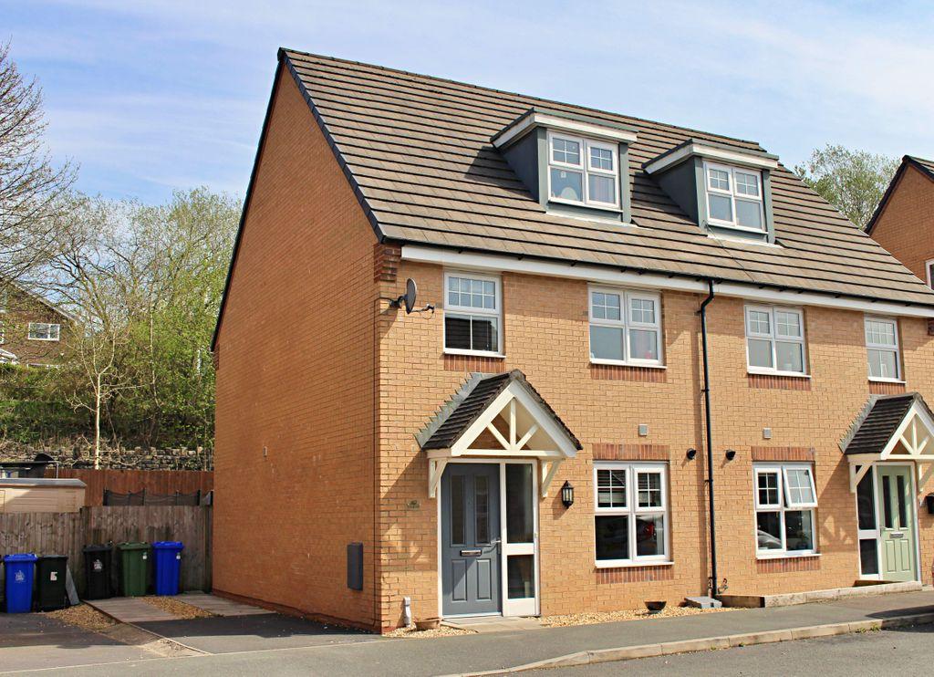 Cotton Way, Helmshore BB4 4QS 4 bed semidetached house £285,000