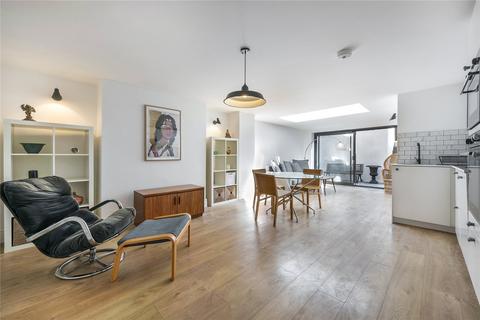 192a Camden Road, London, NW1 9HG