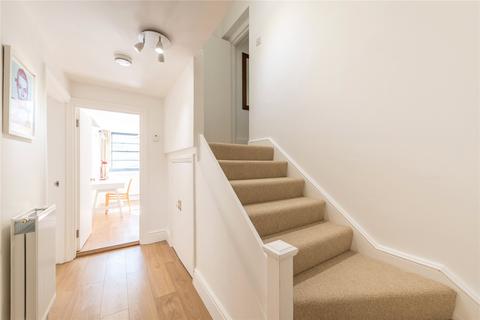 192a Camden Road, London, NW1 9HG
