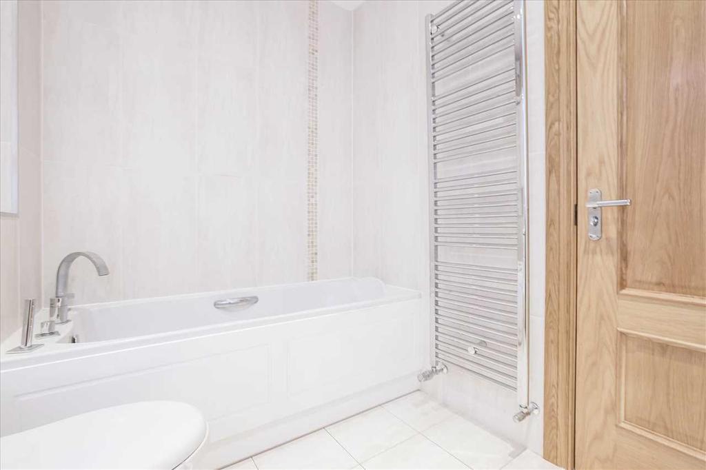 Bathroom (2)