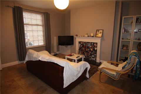 2 bedroom terraced house to rent, Allergate, Durham, DH1