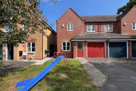 3 bedroom semi-detached house to rent, Newstead Way, Loughborough LE11