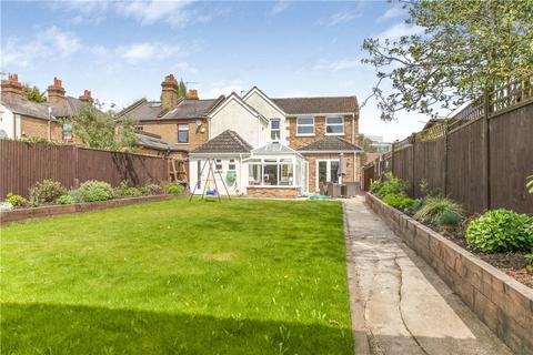 4 bedroom detached house for sale - Chandos Road, Staines-upon-Thames, Surrey, TW18