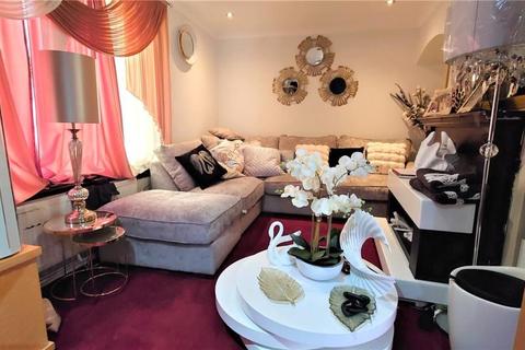 21 Owen Road, Hayes, UB4 9LB