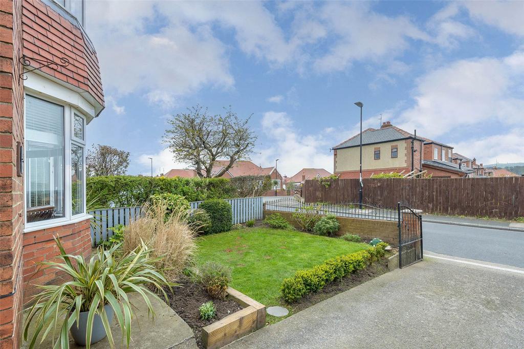 Danville Road, Fulwell, Sunderland, SR6 2 bed semidetached house £199,995