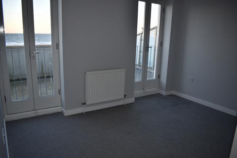 1 bedroom flat to rent, Marine Terrace, Margate, CT9