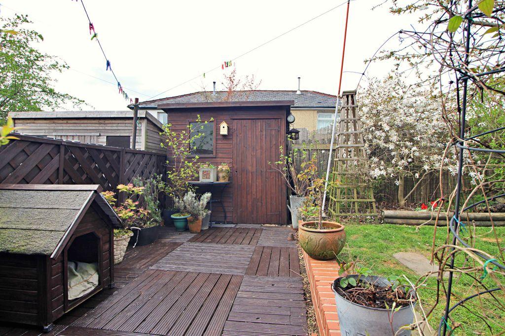 Rear Decked Patio To Shed