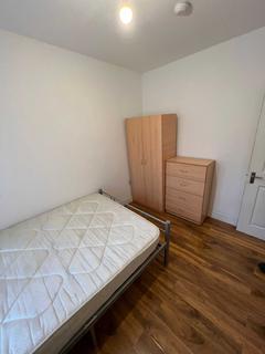 6 bedroom retirement property to rent - Downsell Rd, London, E15
