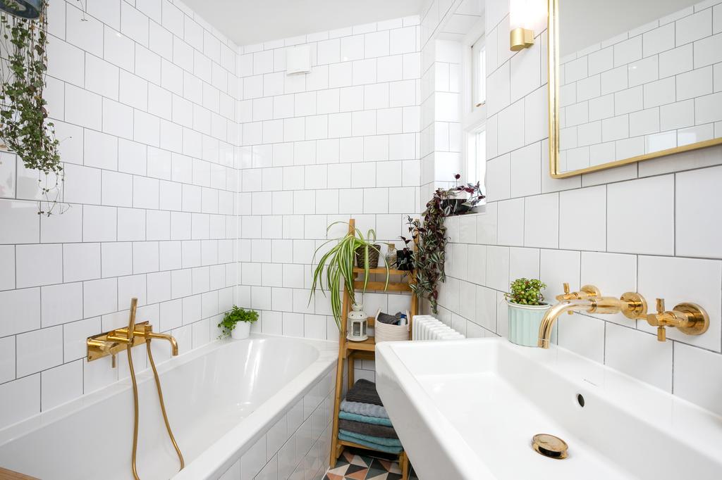 110420227 LLSNBrooke Road  N16006.jpg